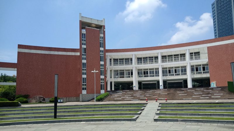 消费电子代工：揭秘十大品牌背后的技术实力**